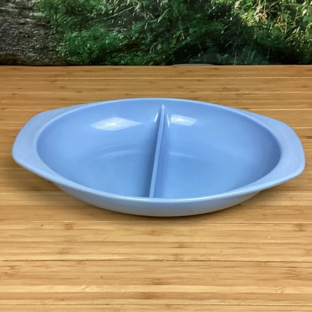 PYREX Delphite Blue 1.5 Quart Oval Divided Dish Vintage